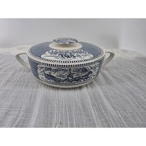 Vintage Royal Currier & Ives Blue Ironstone Scene Ctr 1.25 QT Covered Casserole